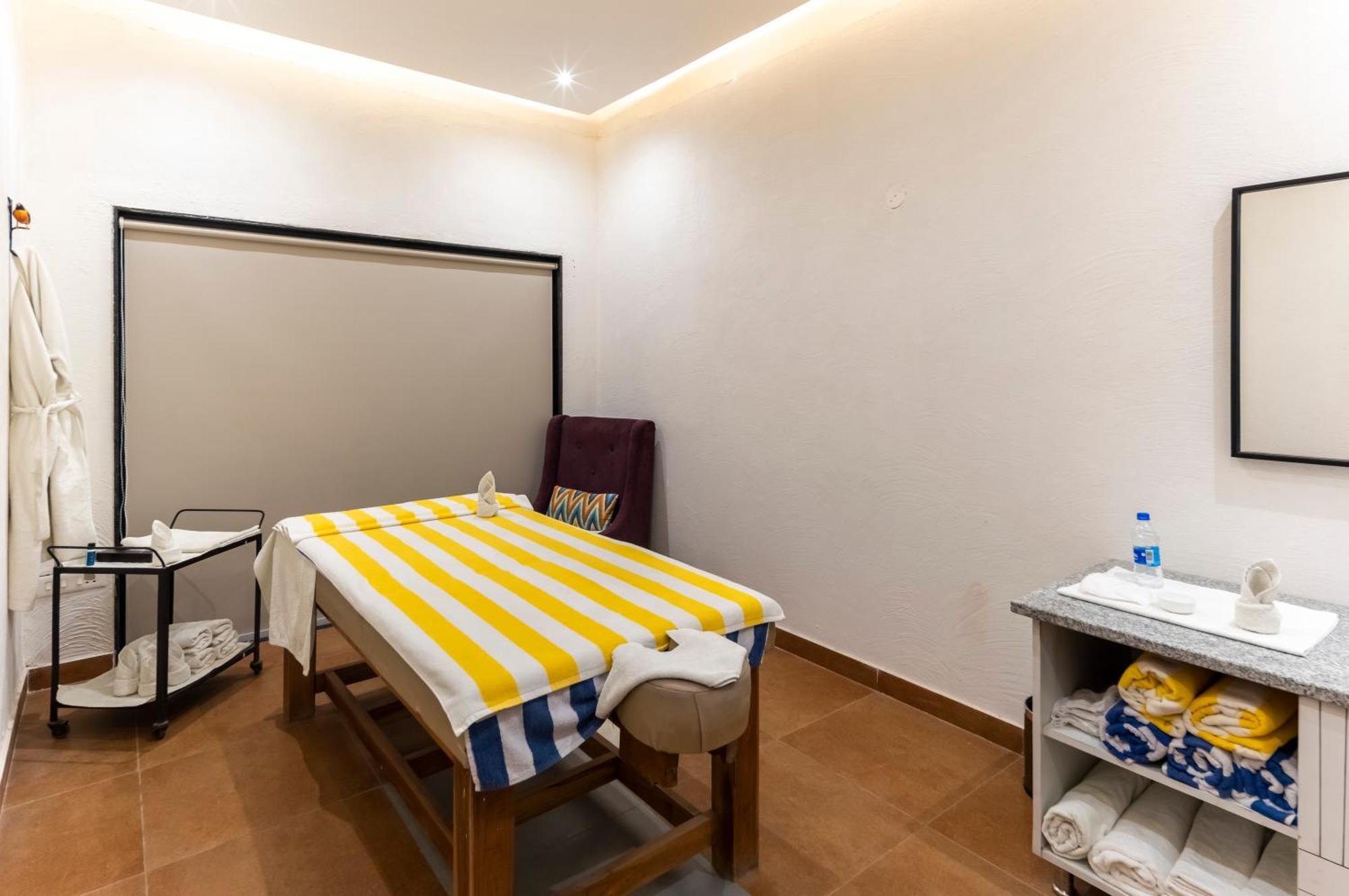 Vanaashrya Resort And Spa Sariska Tehla エクステリア 写真