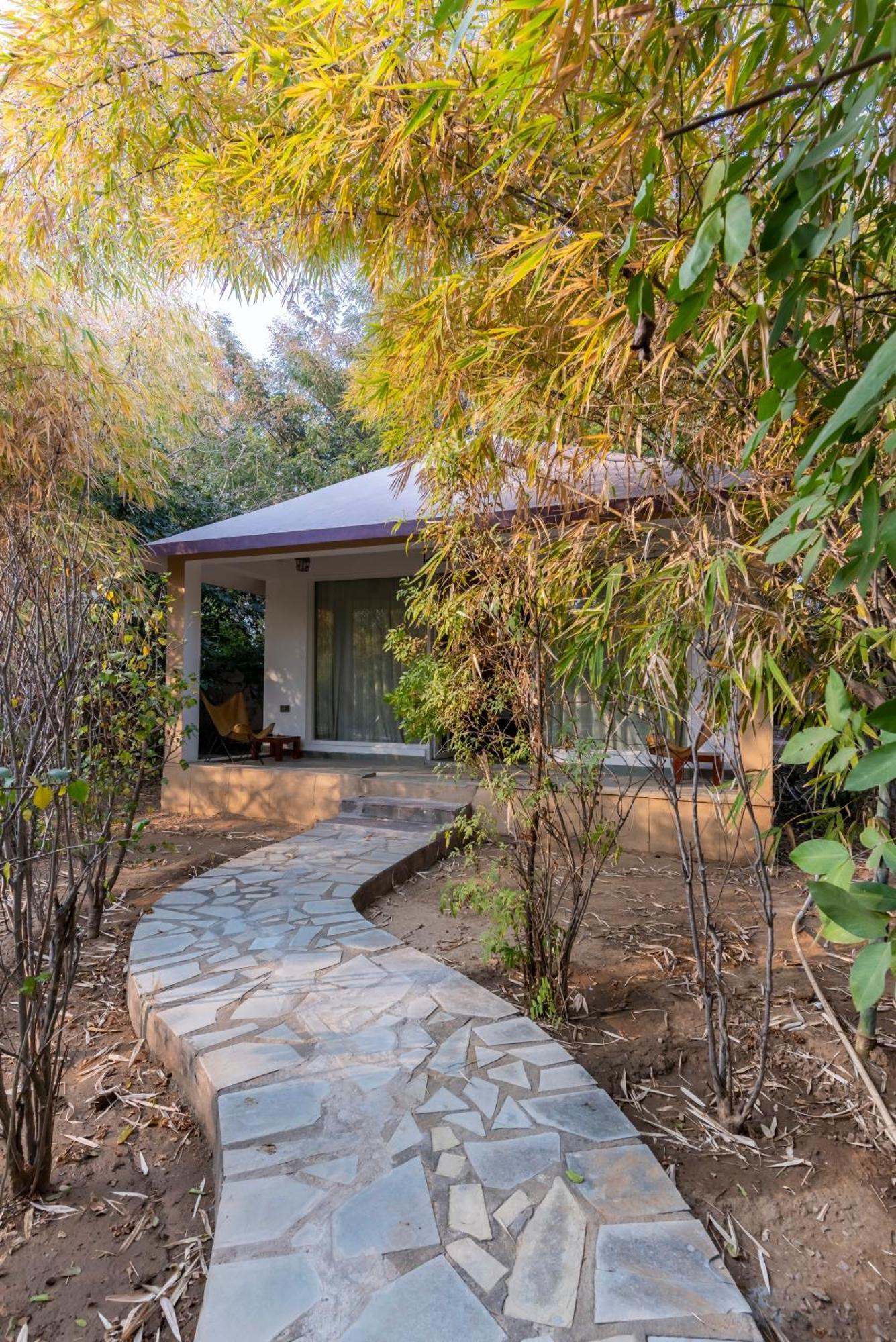 Vanaashrya Resort And Spa Sariska Tehla エクステリア 写真